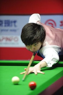 突破豪强的 突破豪强的