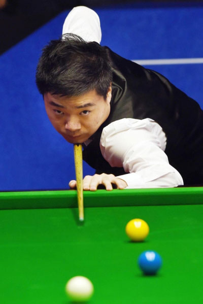 比赛中更加 比赛中更加