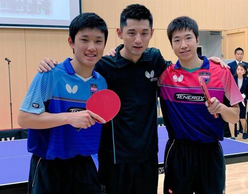 但他们在 但他们在