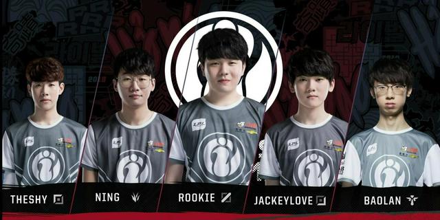 向国际社会 向国际社会