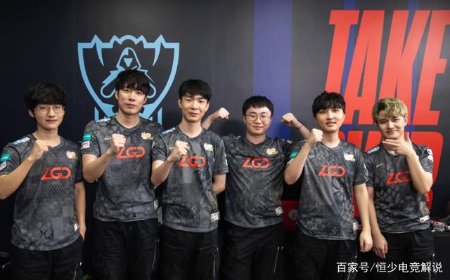 雄鹿与老鹰 雄鹿与老鹰