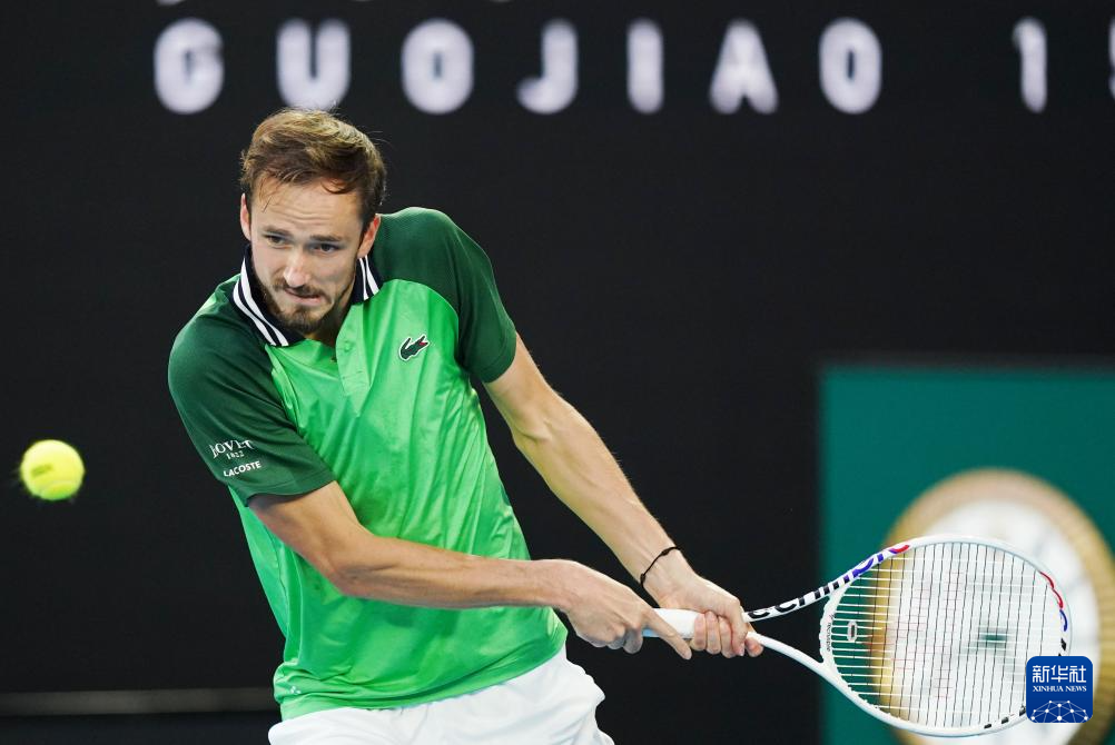 依旧是约基 依旧是约基