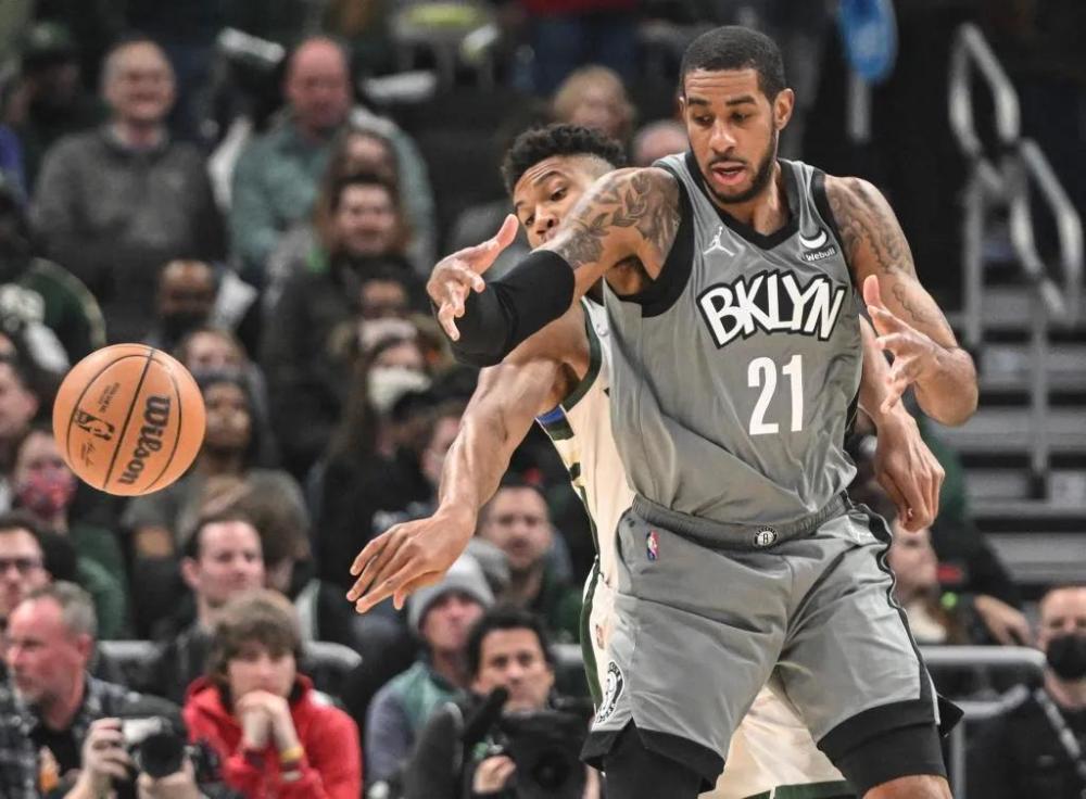 外线投篮后 外线投篮后